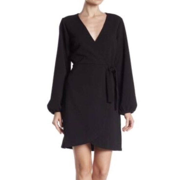 Madewell Dresses & Skirts - Madewell Black Wrap Dress